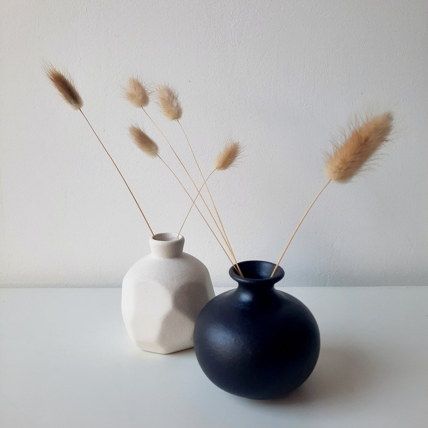 Ceramic design vase - off-white-2